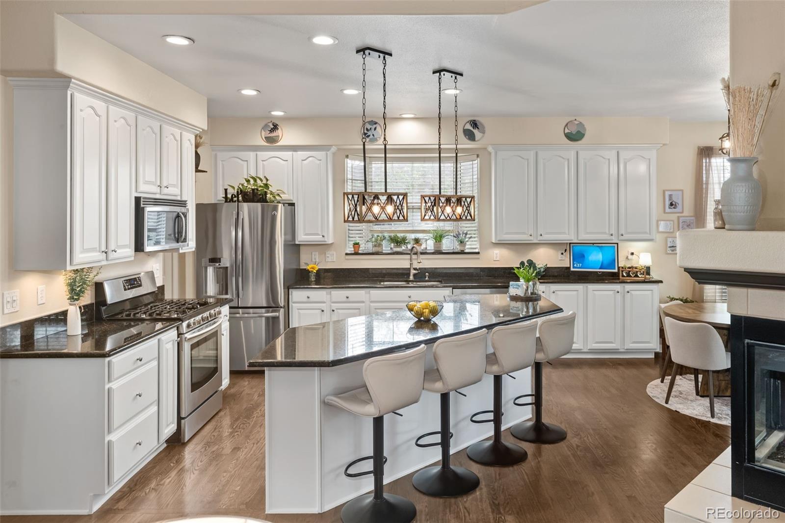 MLS Image #6 for 3550  mallard drive,highlands ranch, Colorado