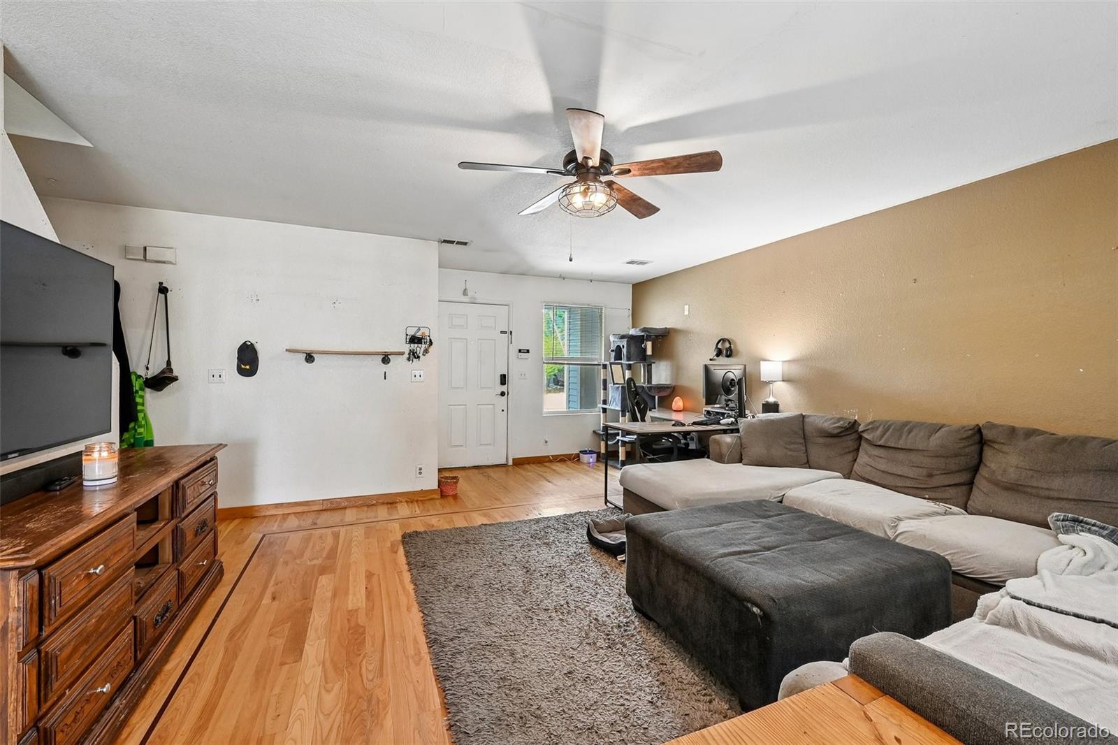 MLS Image #7 for 11072  claude court,northglenn, Colorado