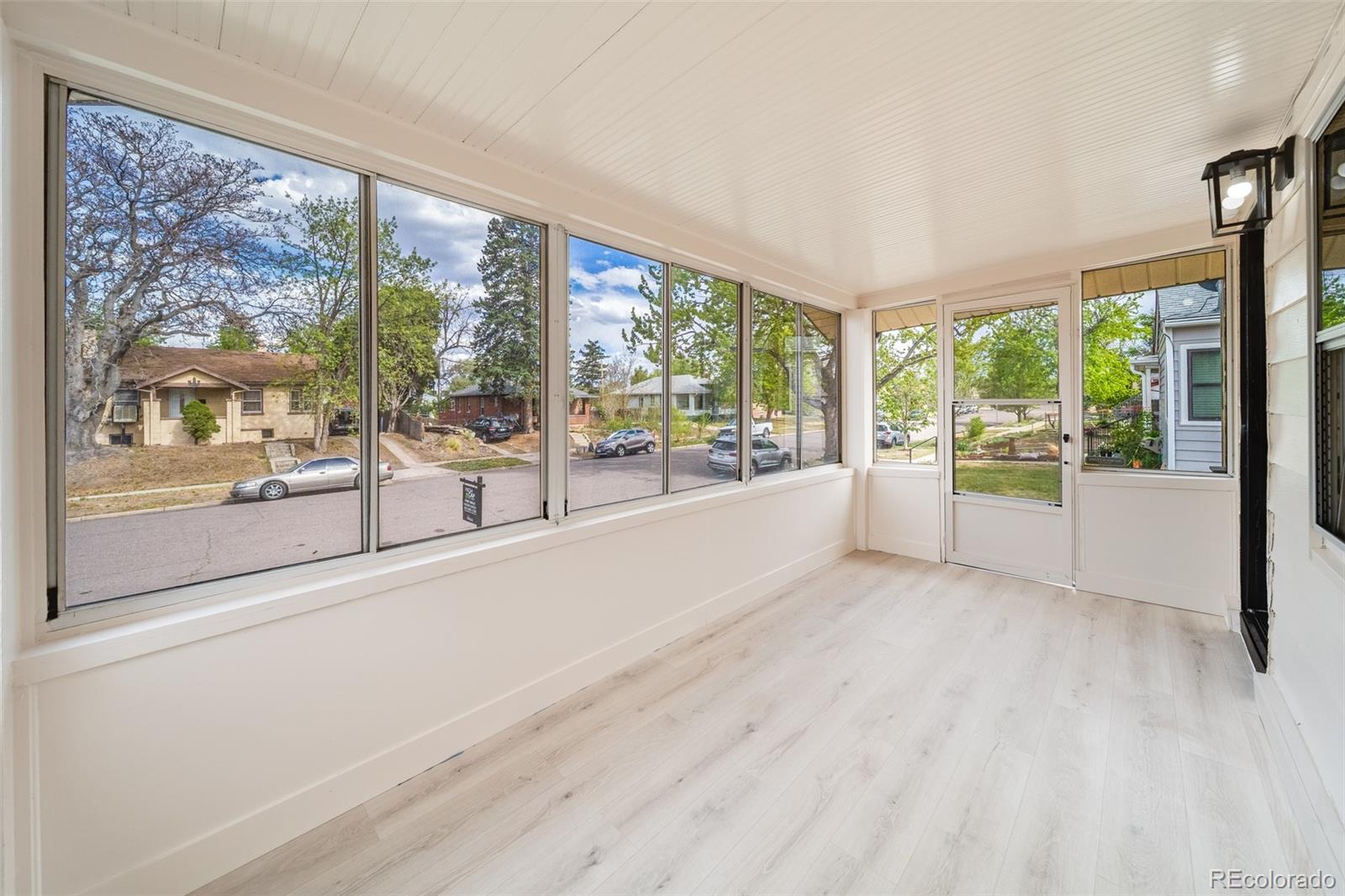 MLS Image #3 for 257  hazel court,denver, Colorado