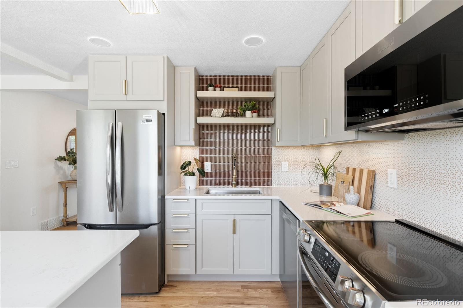 MLS Image #2 for 440 s lee street,lakewood, Colorado