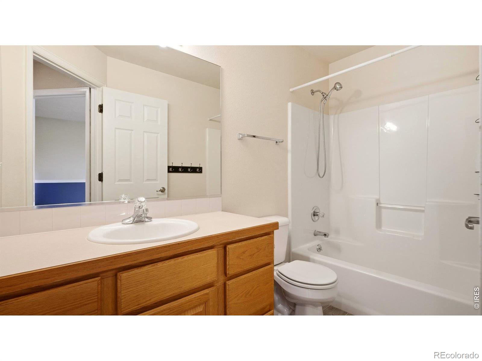 MLS Image #15 for 1317  52nd ave ct,greeley, Colorado
