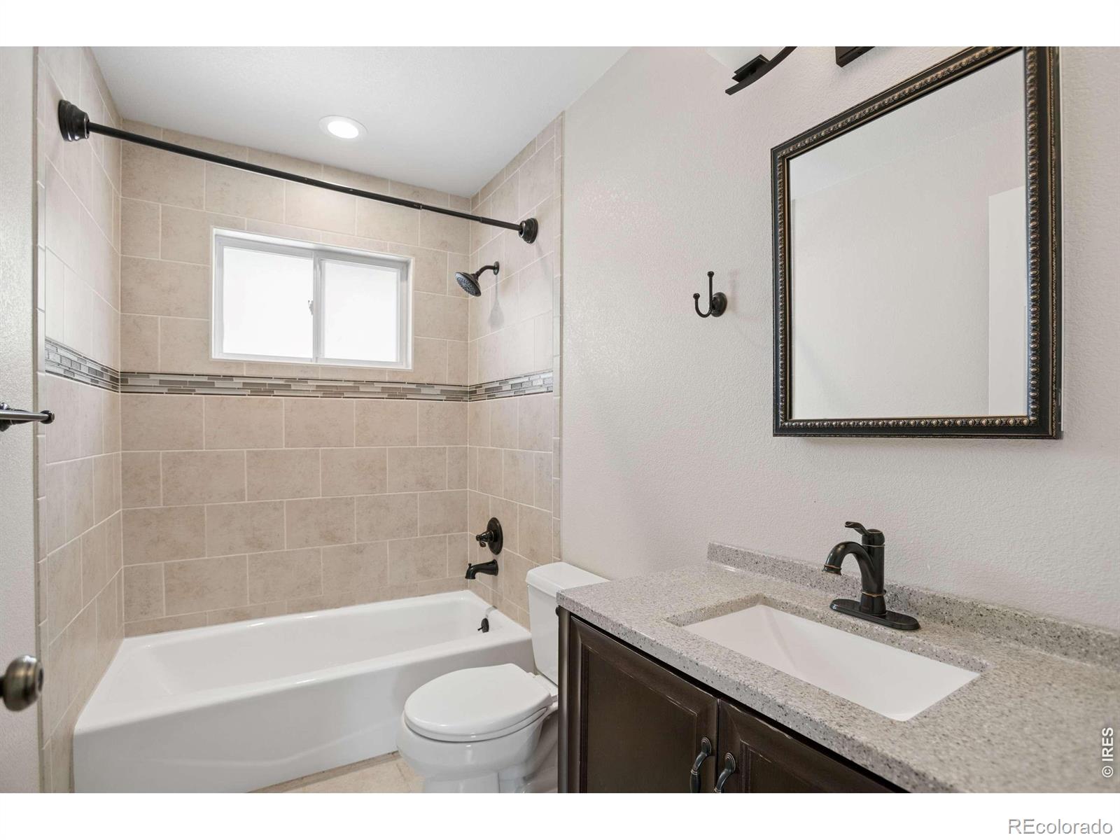 MLS Image #11 for 158 e 4th street,firestone, Colorado