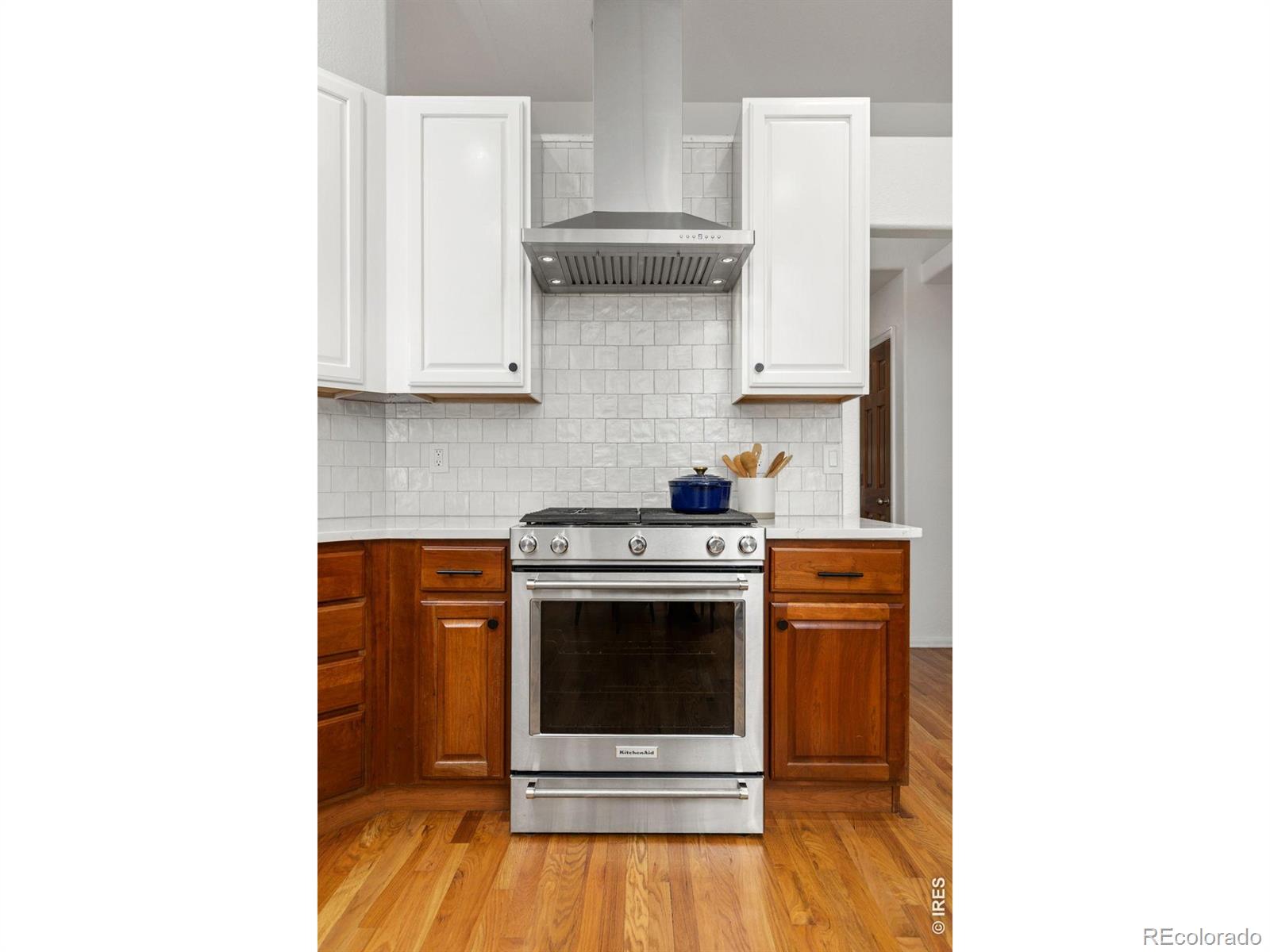 MLS Image #14 for 5414  clover basin drive,longmont, Colorado