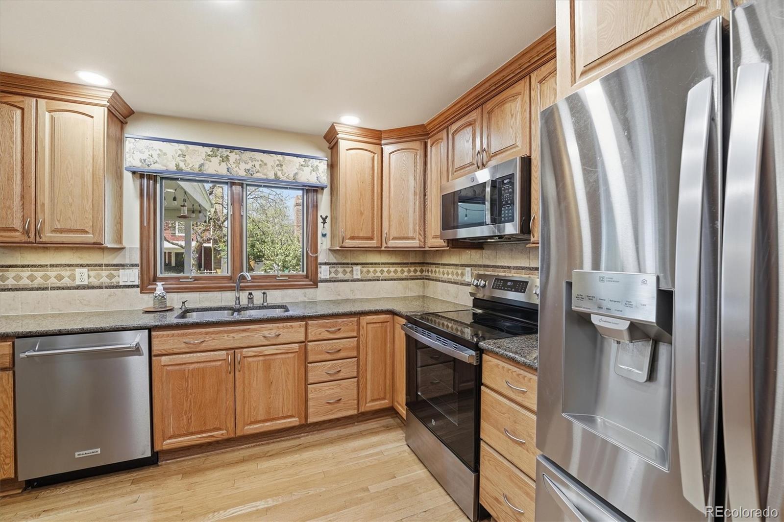 MLS Image #8 for 7933 s datura circle,littleton, Colorado