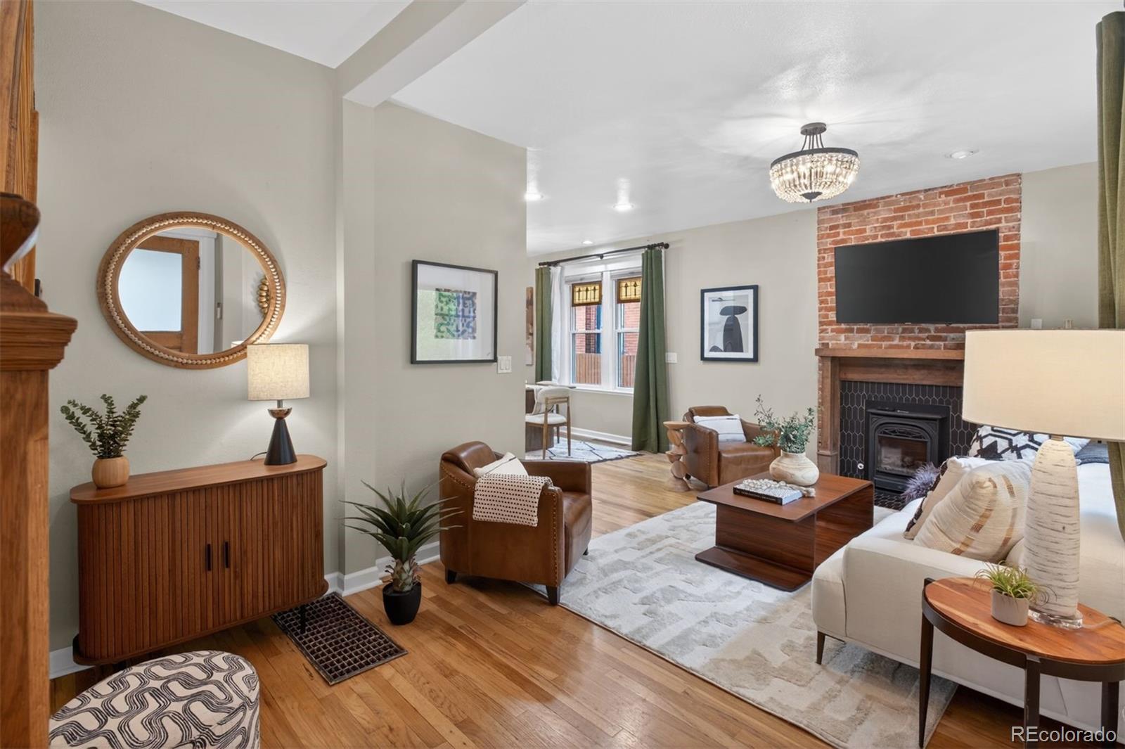 MLS Image #2 for 2340 n vine street,denver, Colorado