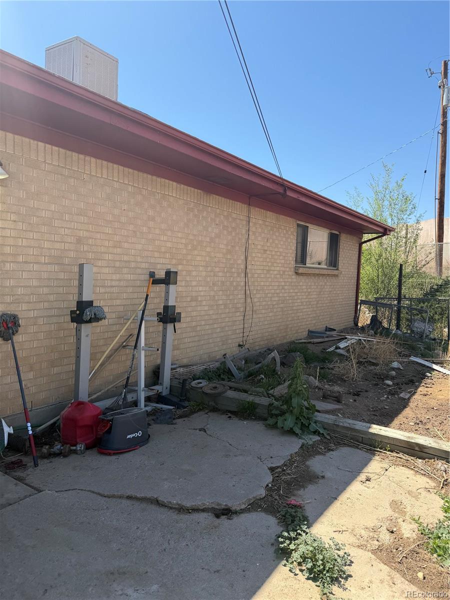 MLS Image #12 for 180  grant way,denver, Colorado