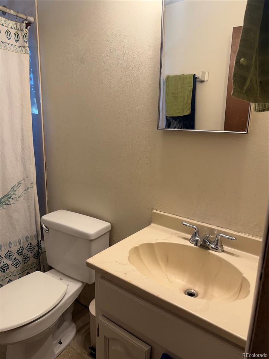 MLS Image #5 for 180  grant way,denver, Colorado