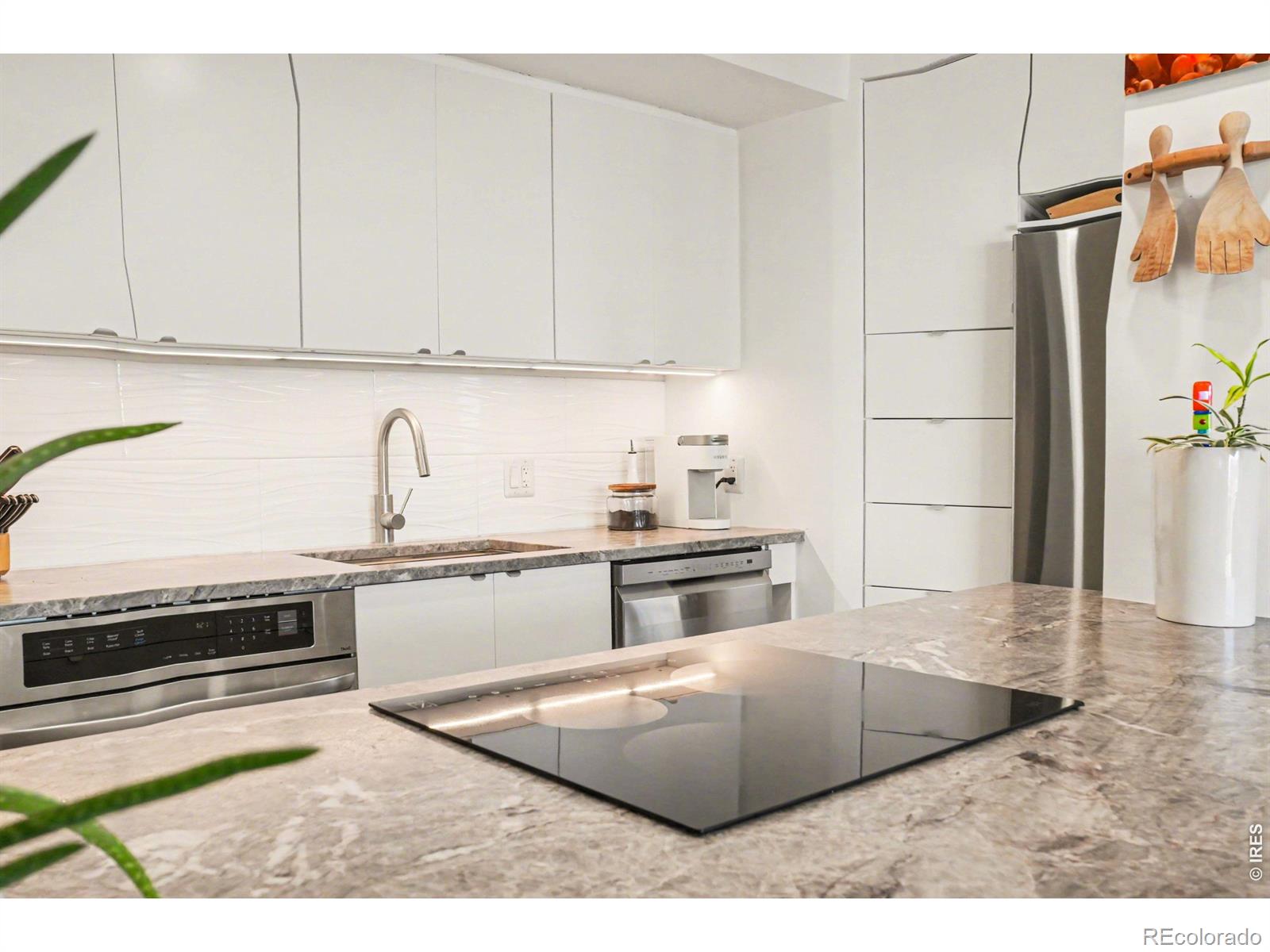MLS Image #14 for 1020  15th street 32l,denver, Colorado