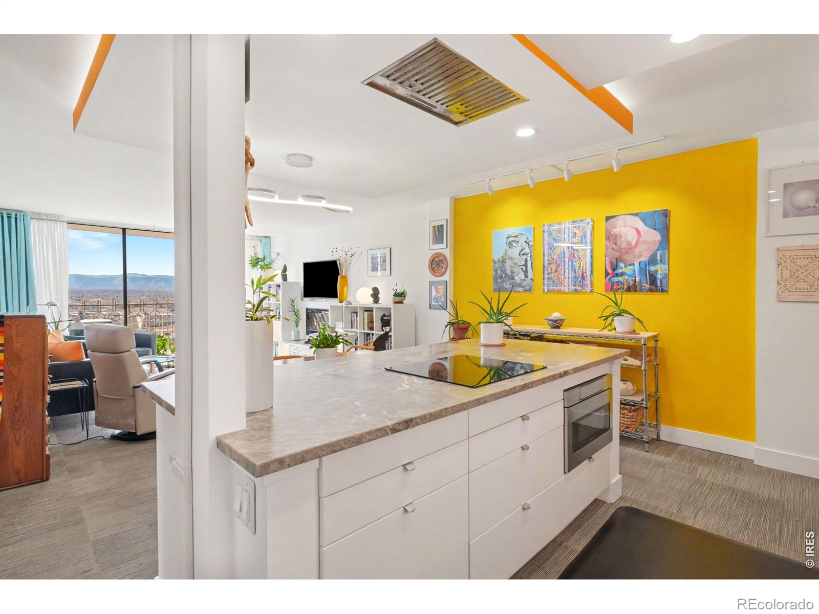 MLS Image #7 for 1020  15th street 32l,denver, Colorado