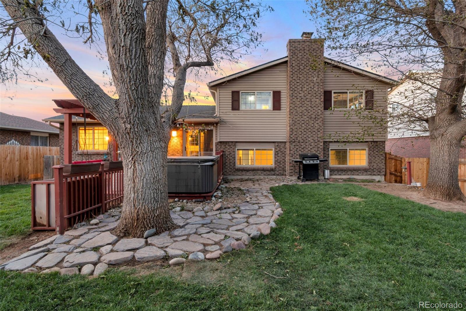 MLS Image #22 for 8822 w arbor avenue,littleton, Colorado