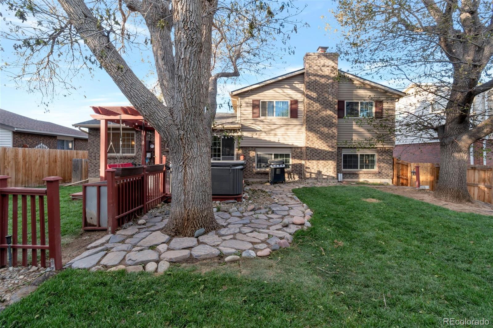 MLS Image #23 for 8822 w arbor avenue,littleton, Colorado