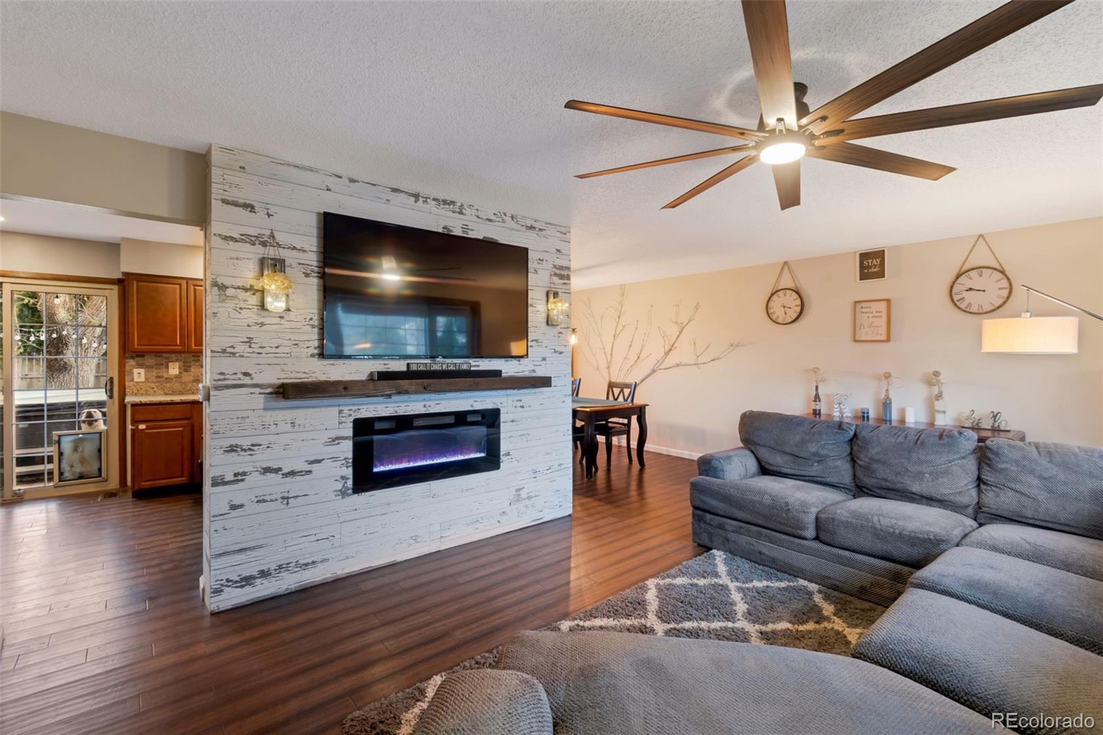 MLS Image #4 for 8822 w arbor avenue,littleton, Colorado