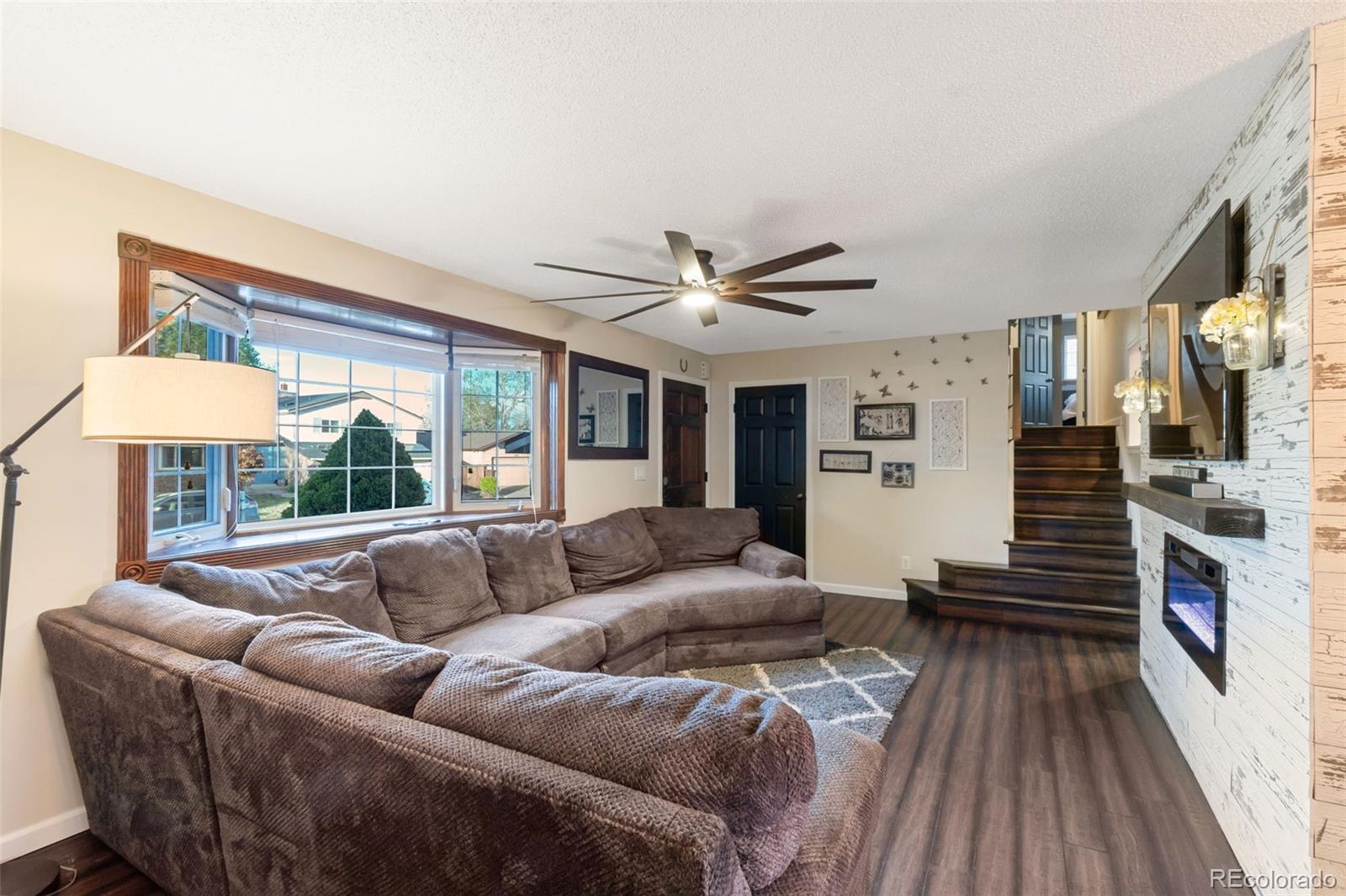 MLS Image #5 for 8822 w arbor avenue,littleton, Colorado