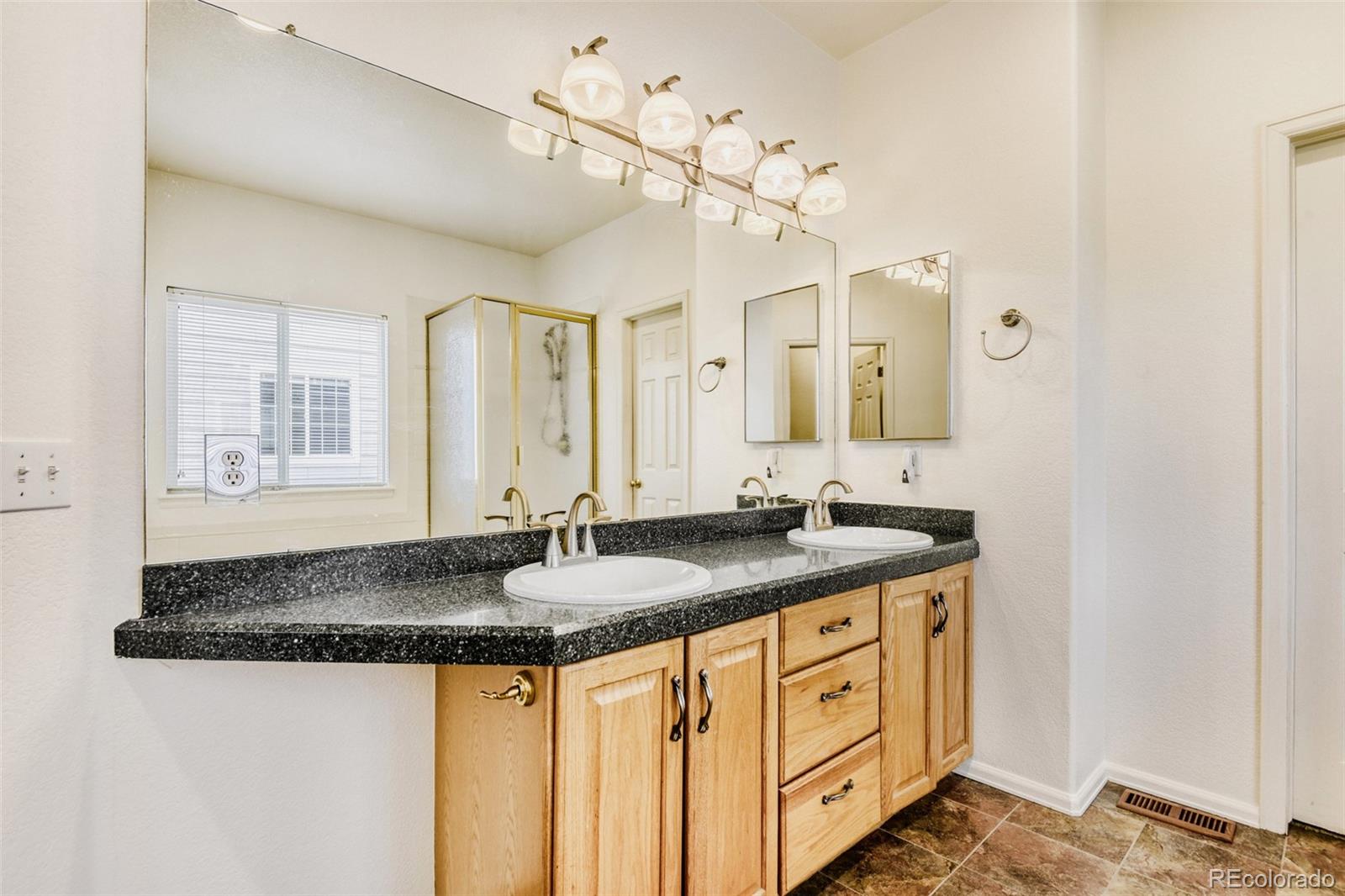MLS Image #15 for 727  deer clover way,castle pines, Colorado