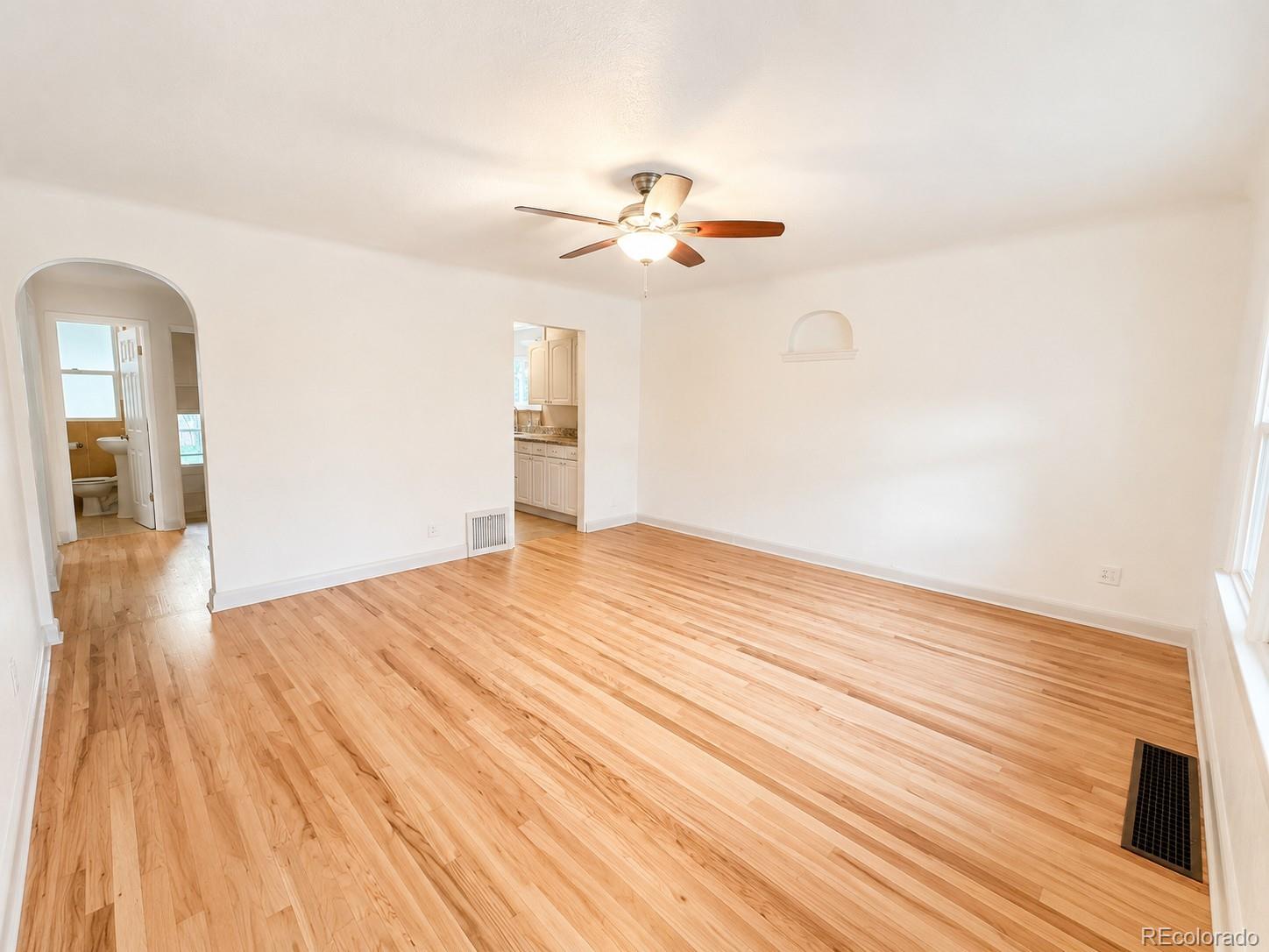 MLS Image #4 for 4437 s bannock street,englewood, Colorado