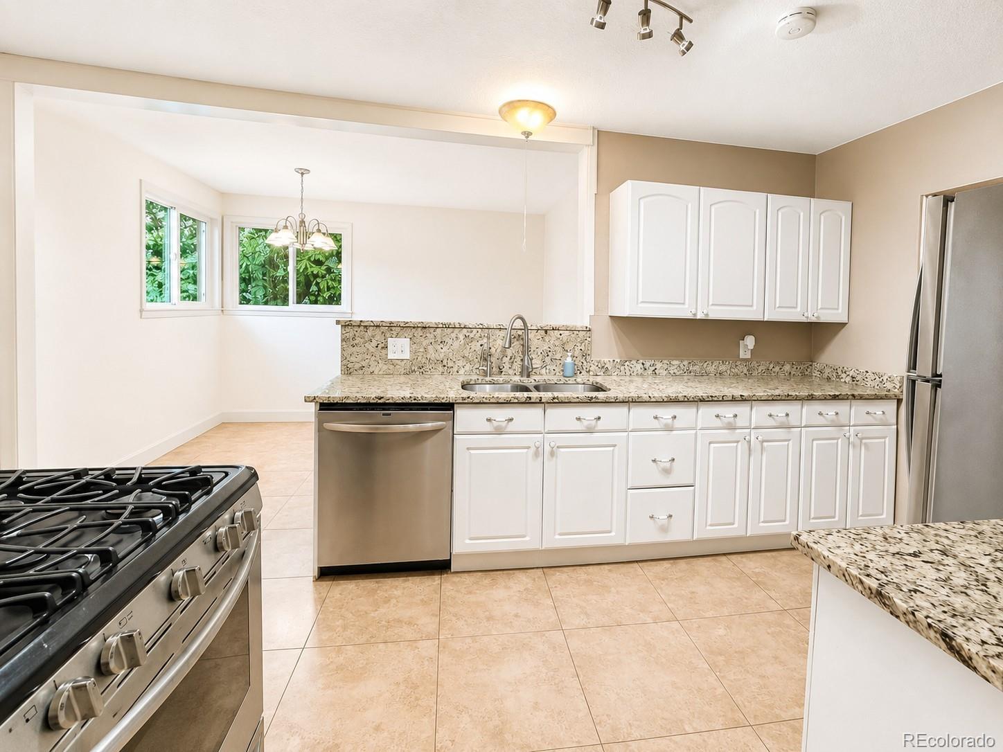 MLS Image #9 for 4437 s bannock street,englewood, Colorado