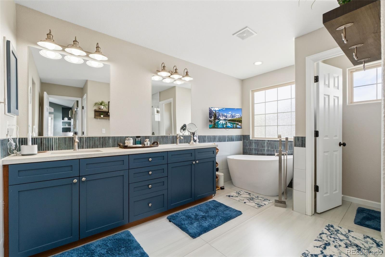 MLS Image #20 for 3960  stonegrass point,broomfield, Colorado