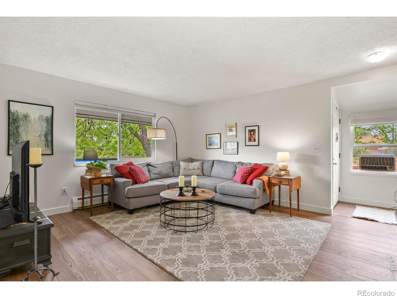 MLS Image #4 for 1118  centaur circle,lafayette, Colorado
