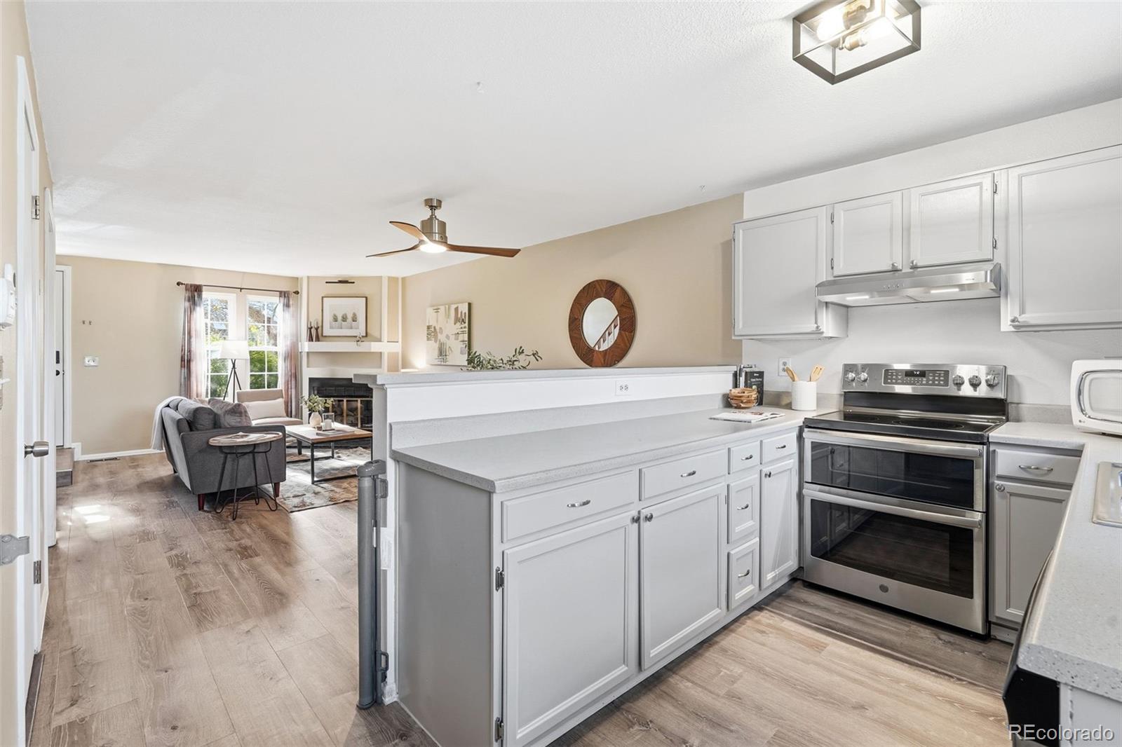 MLS Image #14 for 1218 s flower circle,lakewood, Colorado