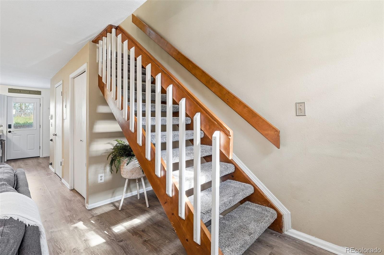 MLS Image #18 for 1218 s flower circle,lakewood, Colorado