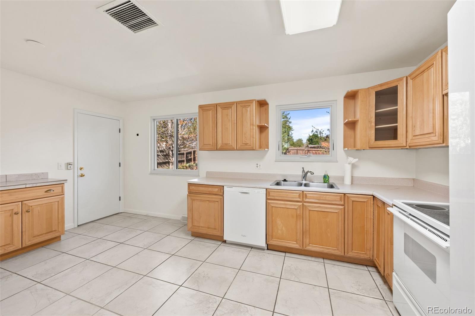 MLS Image #4 for 10577  pierson circle,broomfield, Colorado