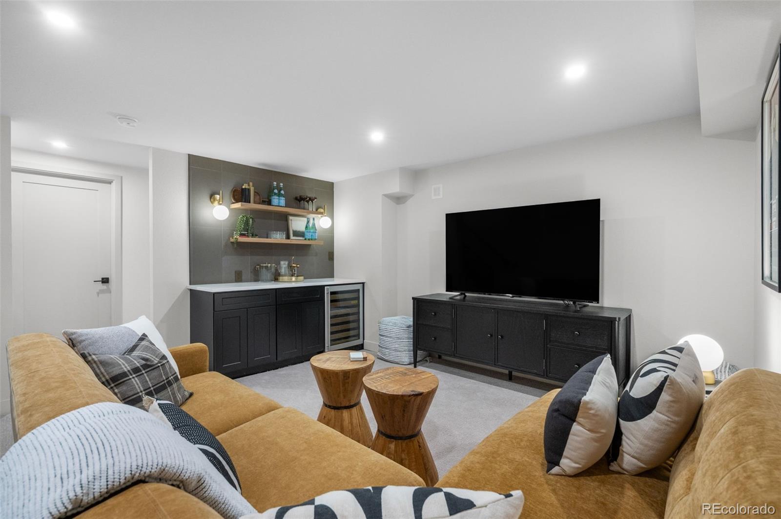MLS Image #14 for 6050  marshall court,arvada, Colorado