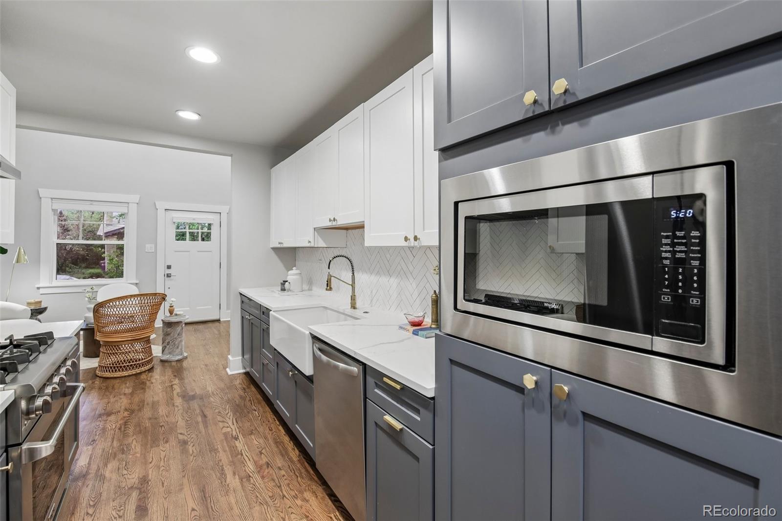 MLS Image #12 for 1240  harrison street,denver, Colorado