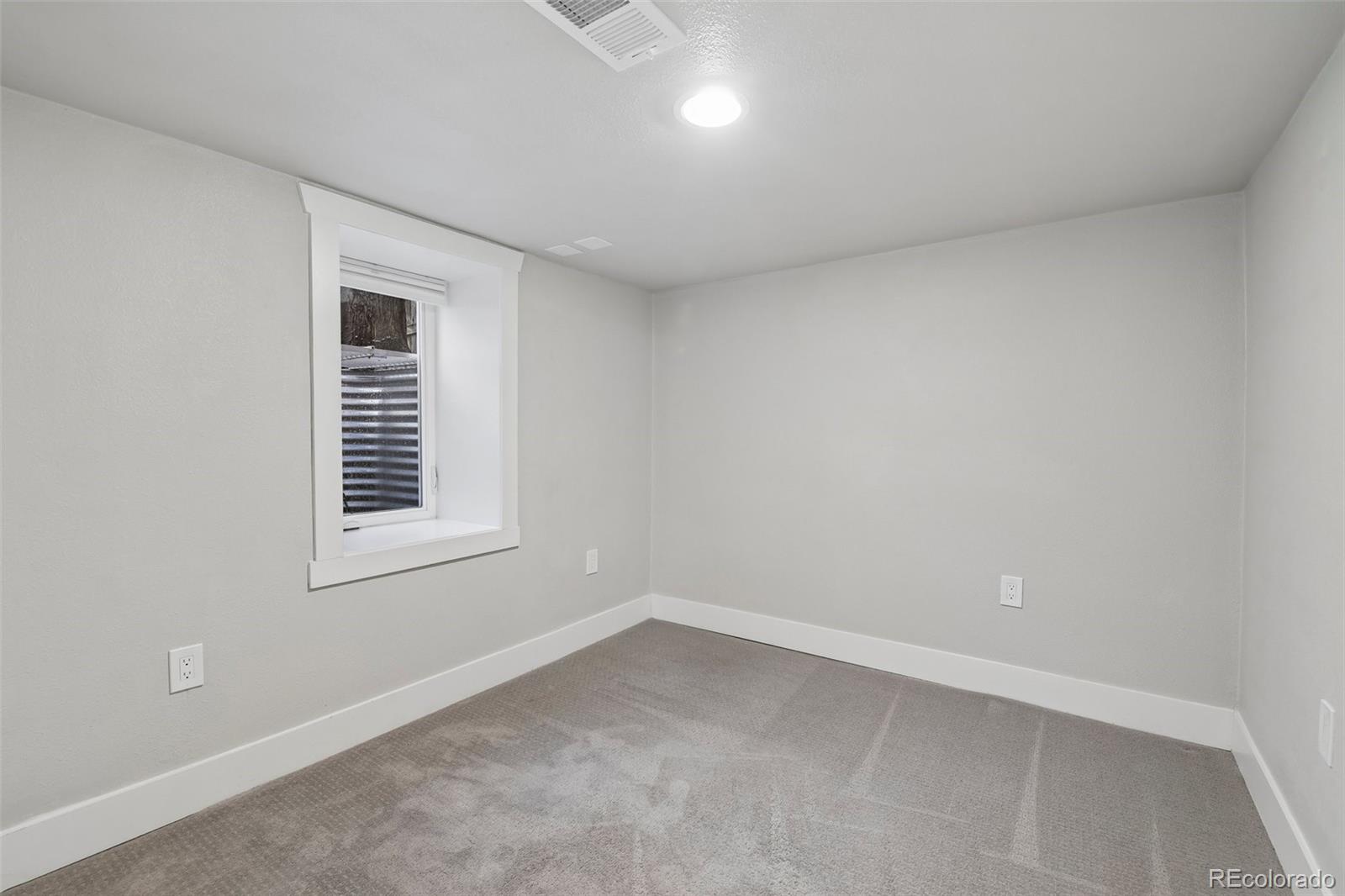 MLS Image #35 for 1240  harrison street,denver, Colorado