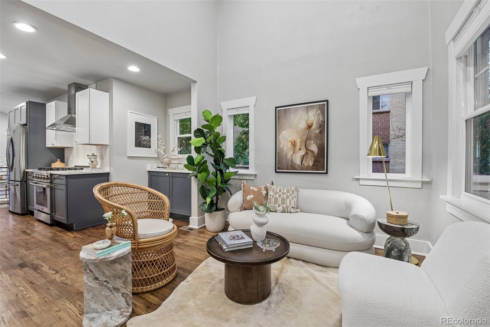 MLS Image #4 for 1240  harrison street,denver, Colorado