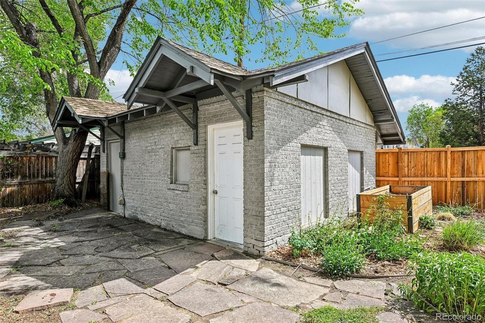 MLS Image #42 for 1240  harrison street,denver, Colorado