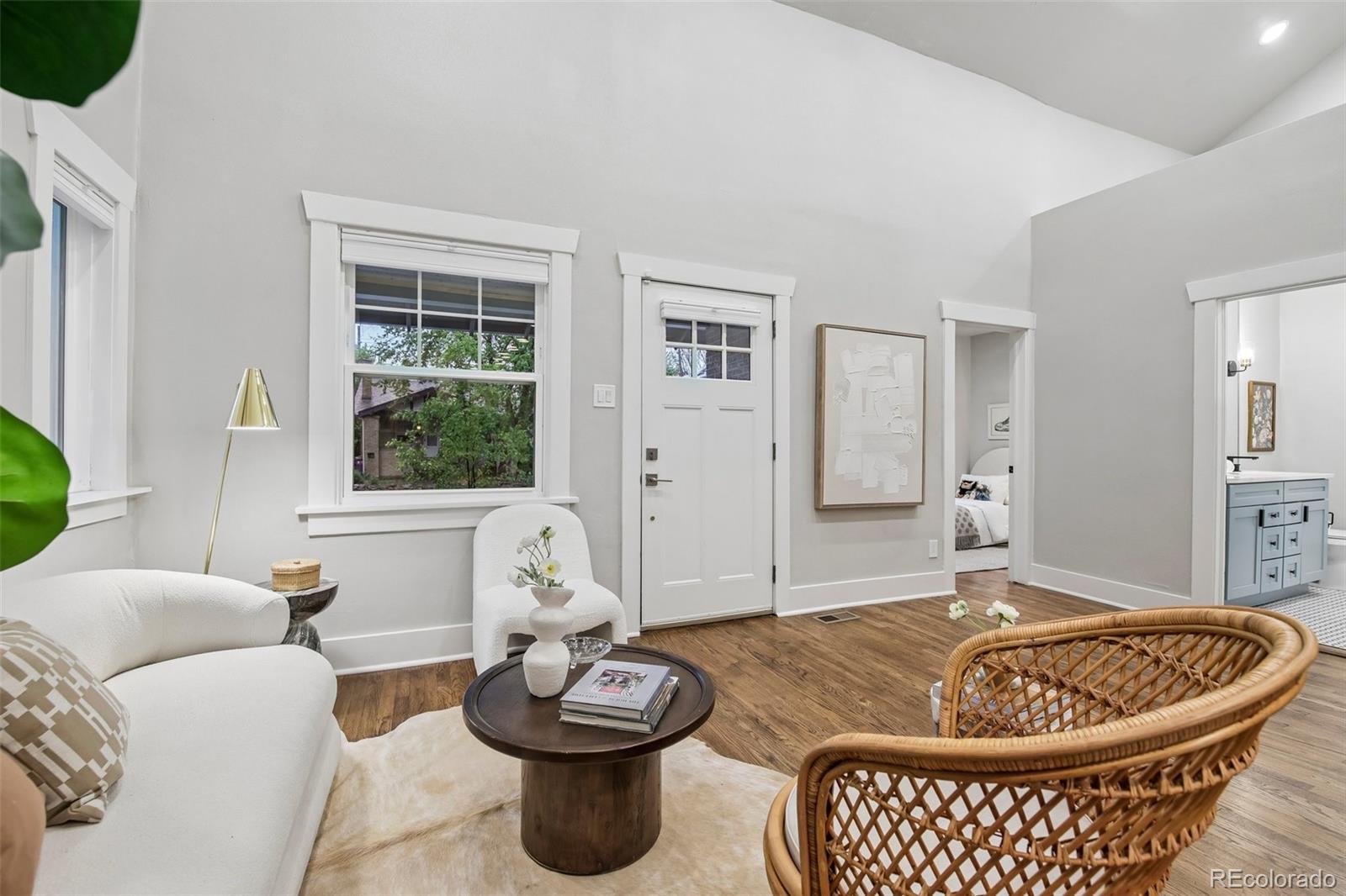MLS Image #6 for 1240  harrison street,denver, Colorado