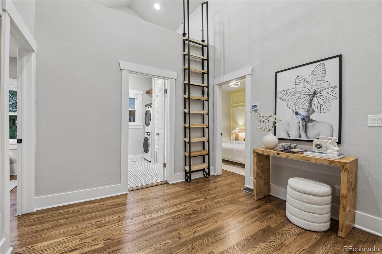 MLS Image #7 for 1240  harrison street,denver, Colorado