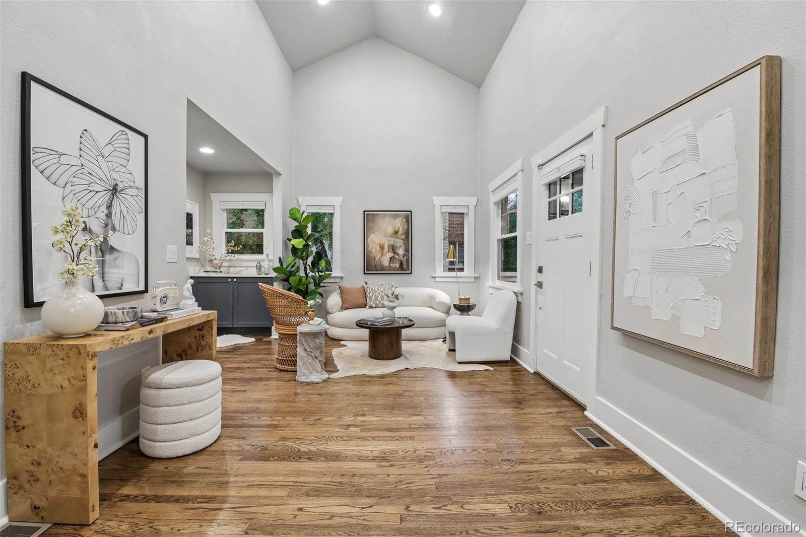 MLS Image #8 for 1240  harrison street,denver, Colorado