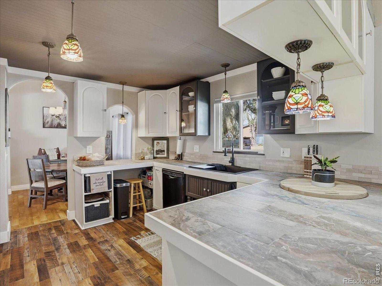 MLS Image #17 for 1956  29th avenue,greeley, Colorado
