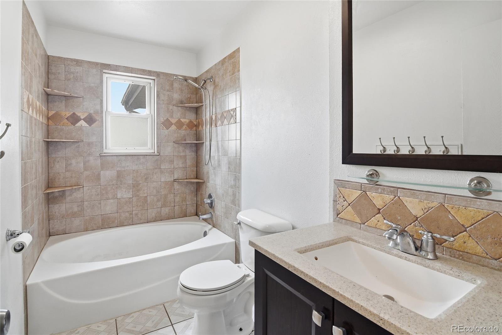 MLS Image #16 for 15969 e 18th place,aurora, Colorado