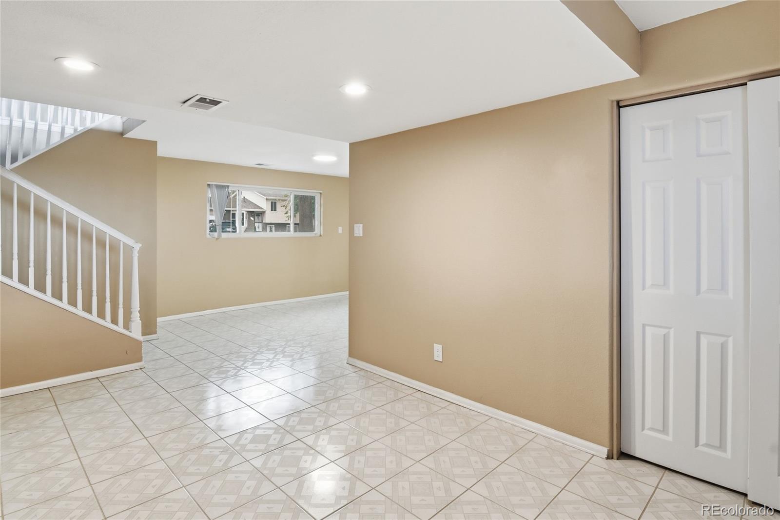 MLS Image #26 for 15969 e 18th place,aurora, Colorado