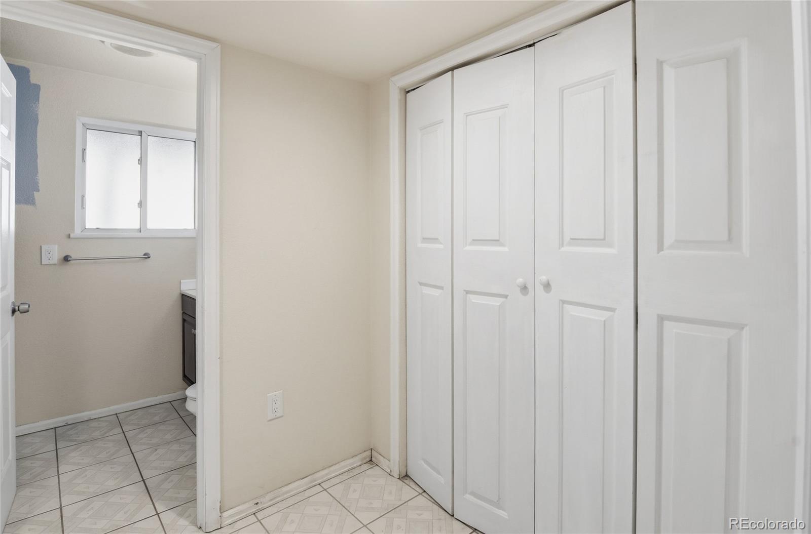 MLS Image #30 for 15969 e 18th place,aurora, Colorado