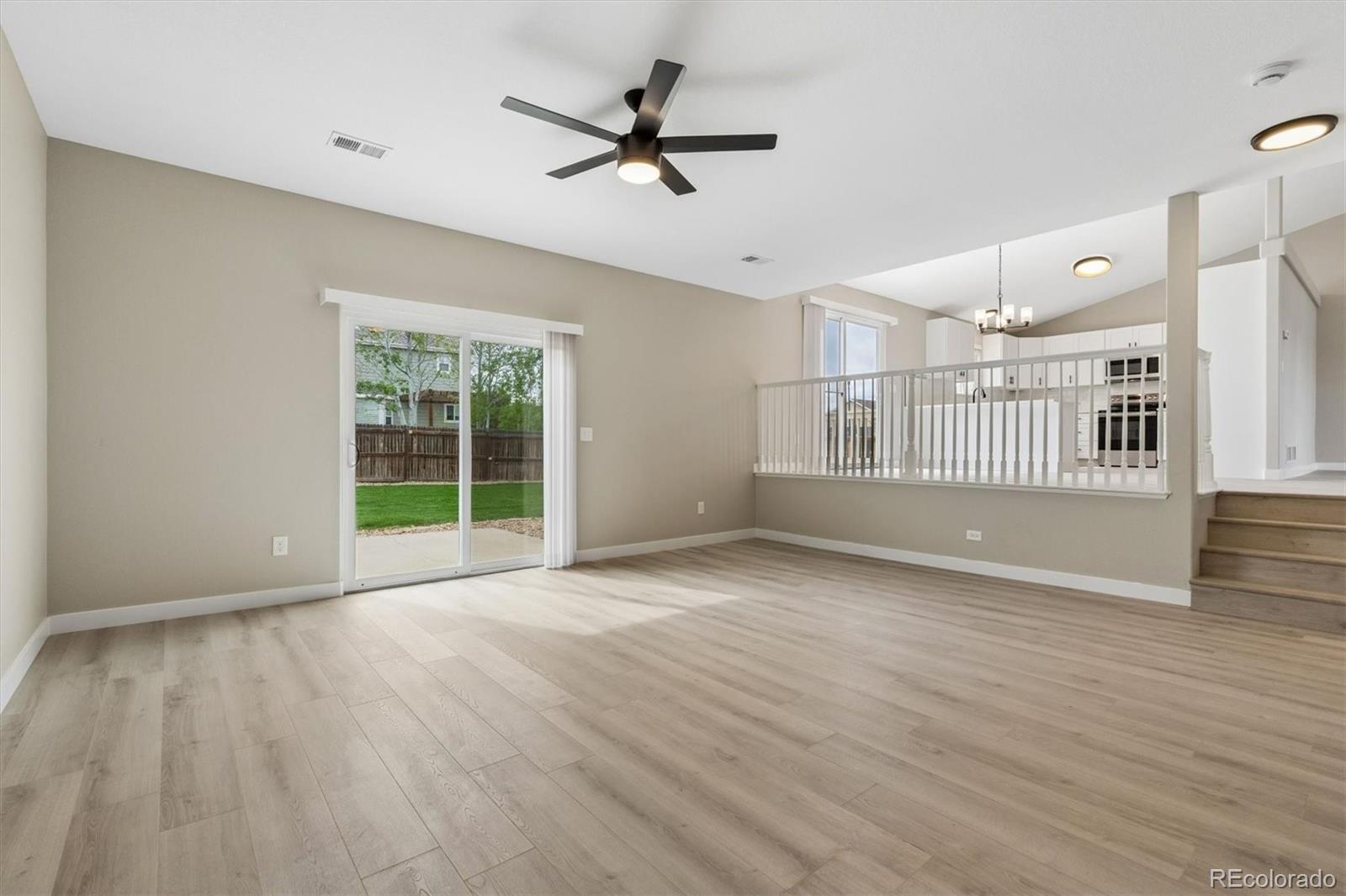MLS Image #10 for 422  boulder lane,johnstown, Colorado