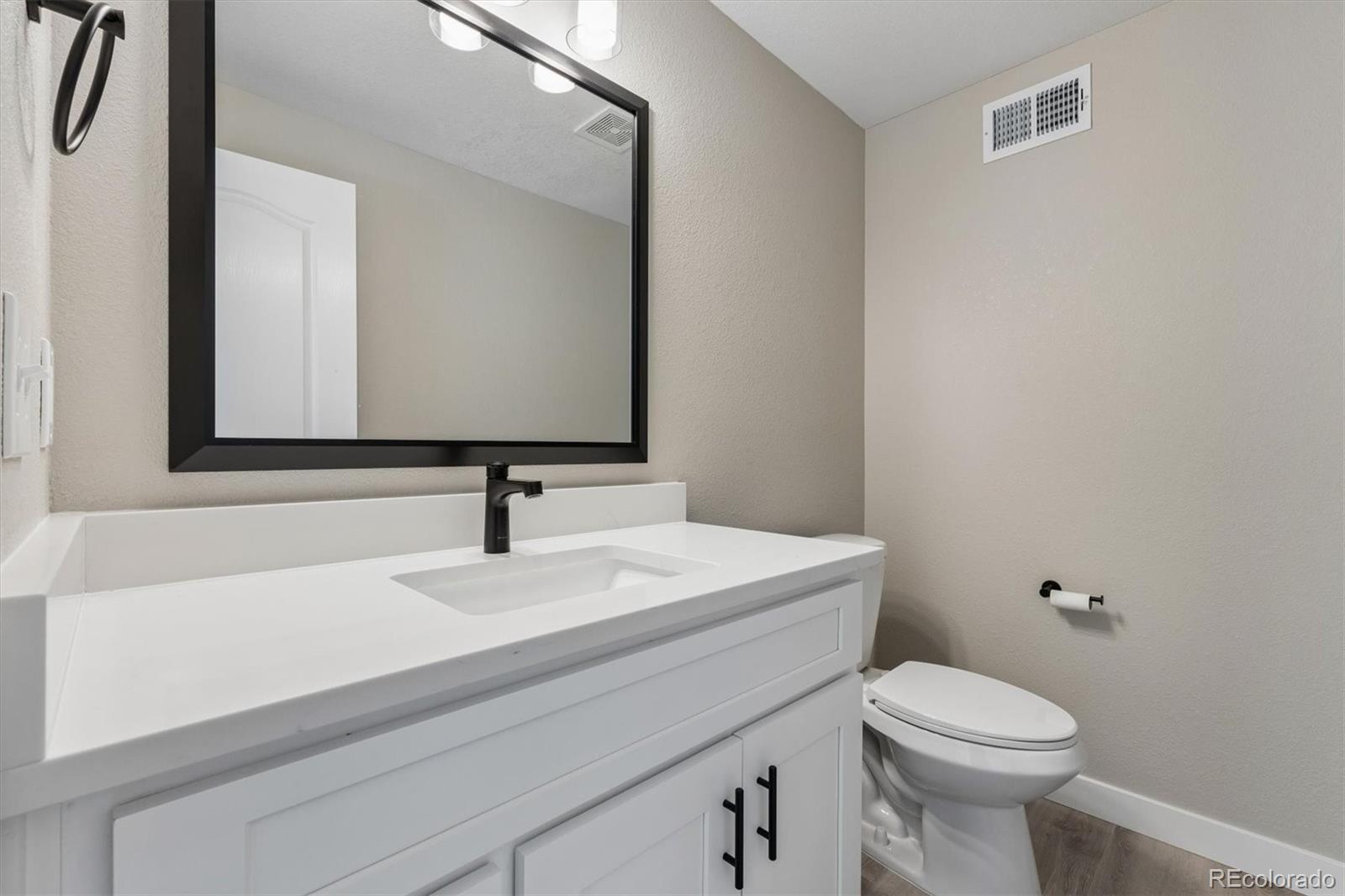 MLS Image #11 for 422  boulder lane,johnstown, Colorado