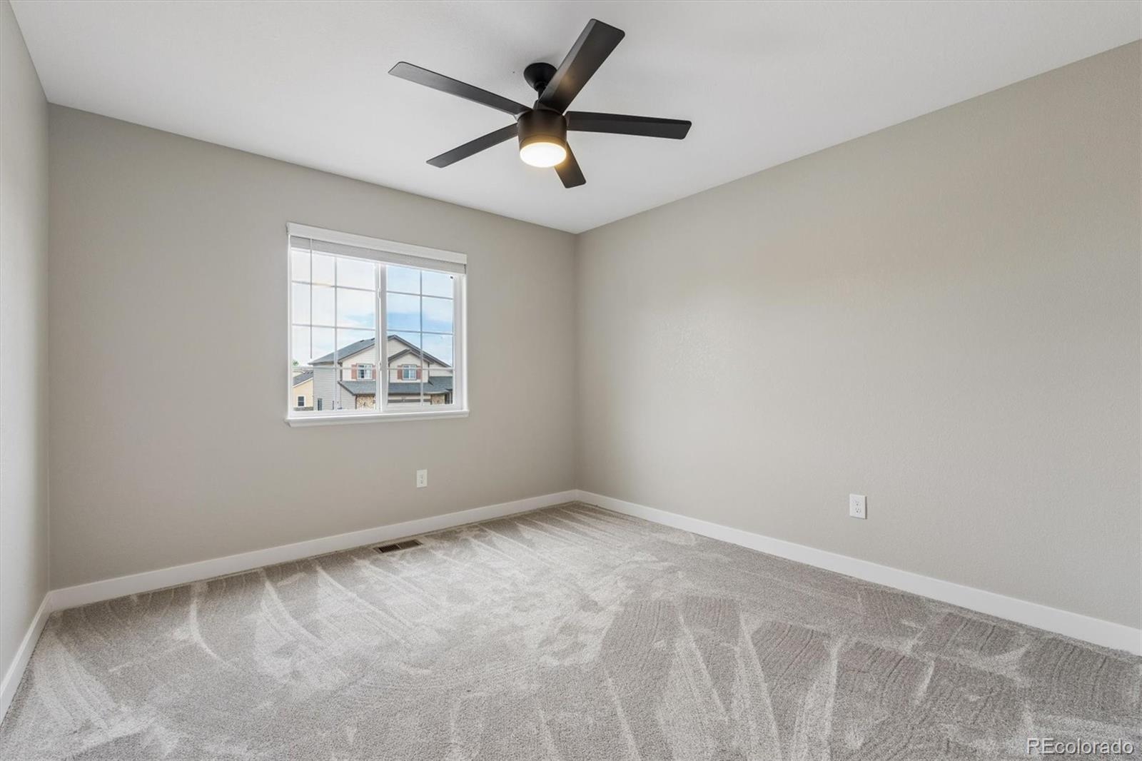 MLS Image #18 for 422  boulder lane,johnstown, Colorado