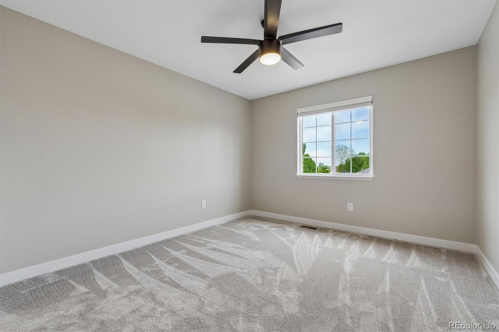 MLS Image #19 for 422  boulder lane,johnstown, Colorado