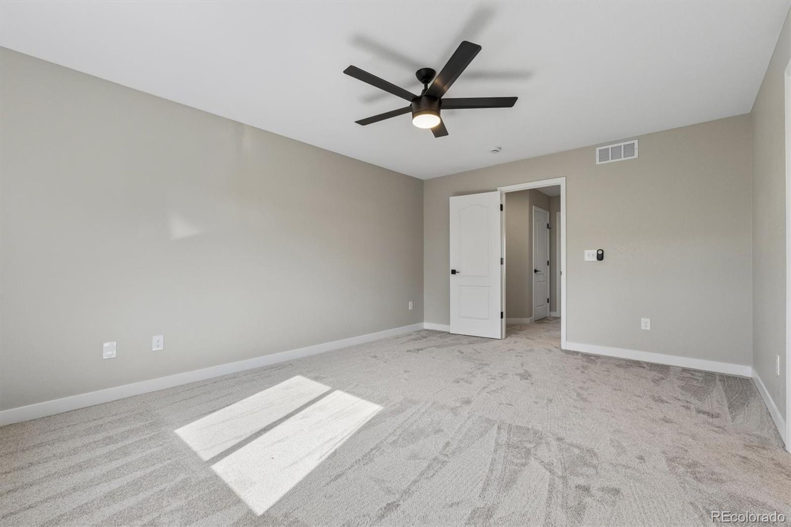 MLS Image #21 for 422  boulder lane,johnstown, Colorado