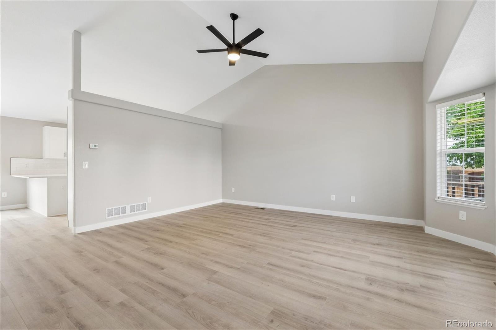 MLS Image #3 for 422  boulder lane,johnstown, Colorado