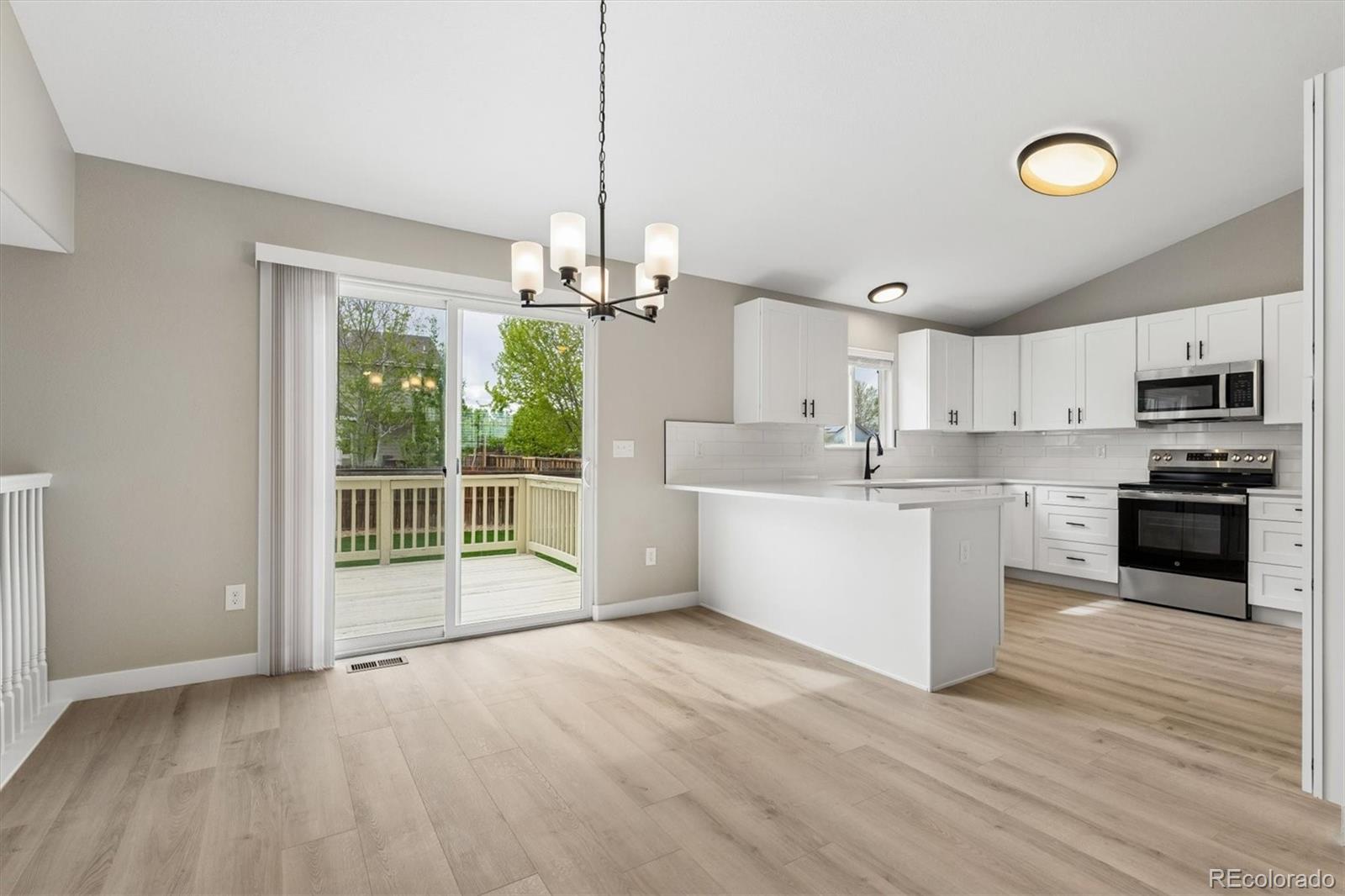 MLS Image #6 for 422  boulder lane,johnstown, Colorado