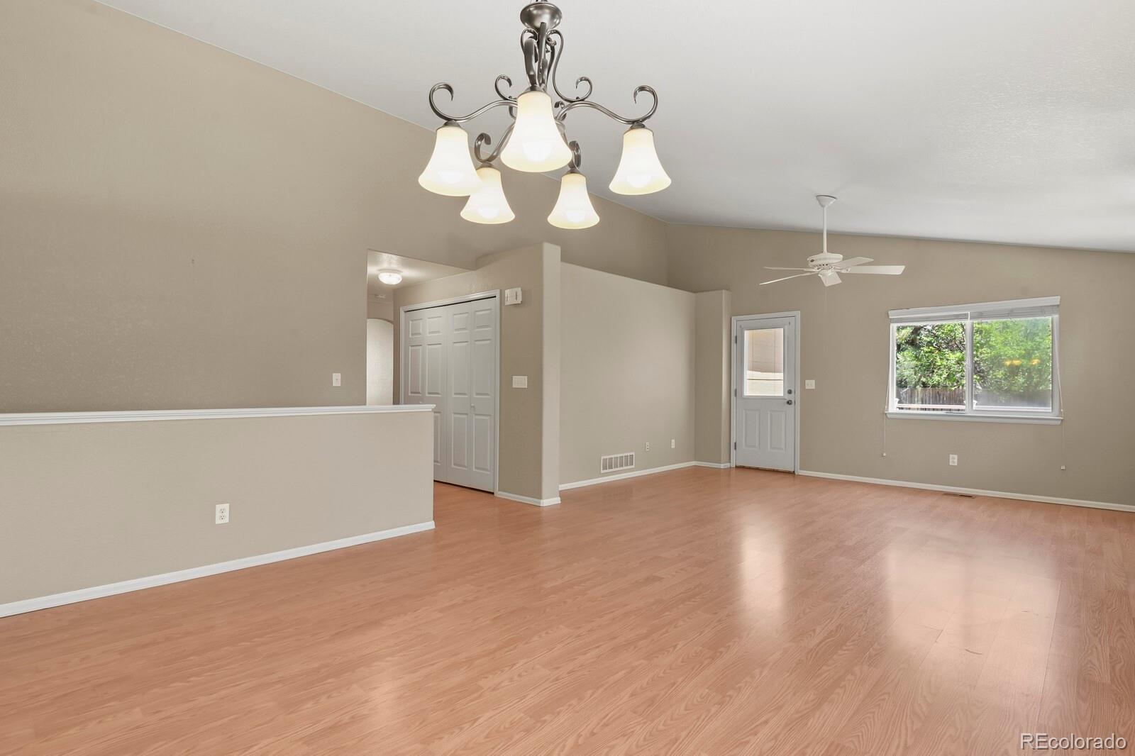 MLS Image #10 for 14530  vine street,thornton, Colorado