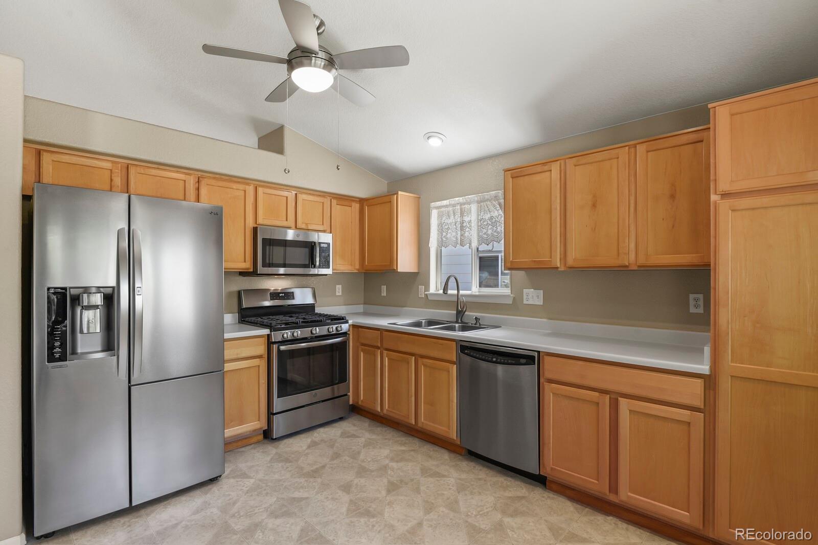 MLS Image #4 for 14530  vine street,thornton, Colorado