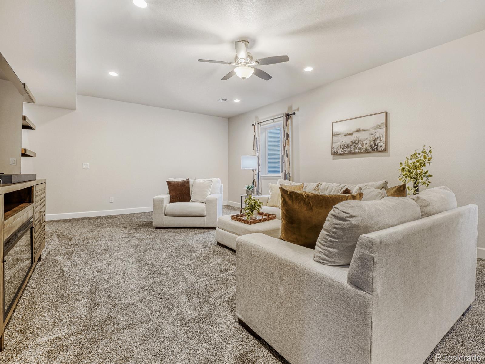 MLS Image #17 for 22692 e narrowleaf circle,aurora, Colorado
