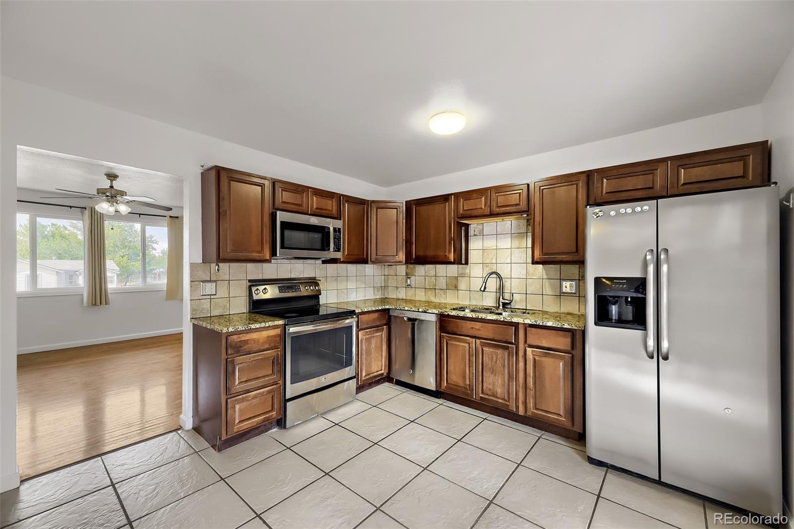MLS Image #2 for 14704 e 26th way,aurora, Colorado