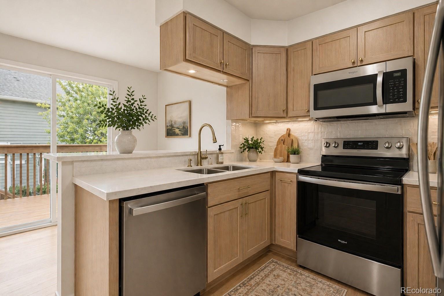 MLS Image #5 for 1699 s trenton street,denver, Colorado