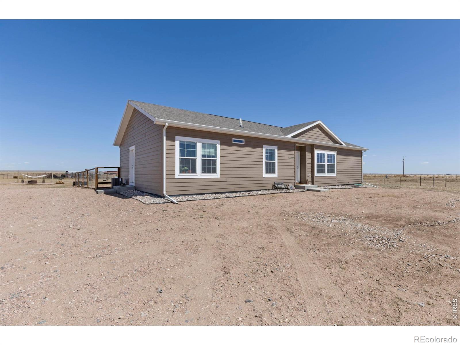 MLS Image #3 for 16601  county road 102 ,nunn, Colorado